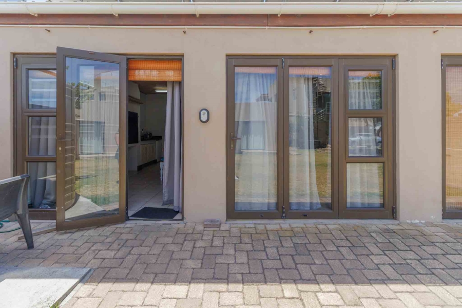To Let 0 Bedroom Property for Rent in Table View Western Cape